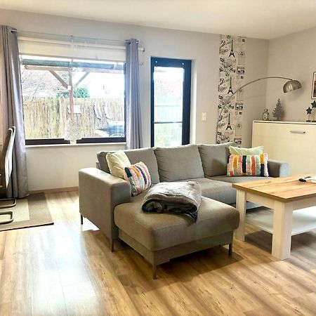 Grosse Wohnkueche, Terrasse, Schlafzimmer Am Steinhuder Meer, Wlan, Parkplatz, Fussbodenheizung, 70Qm Wunstorf Exteriör bild