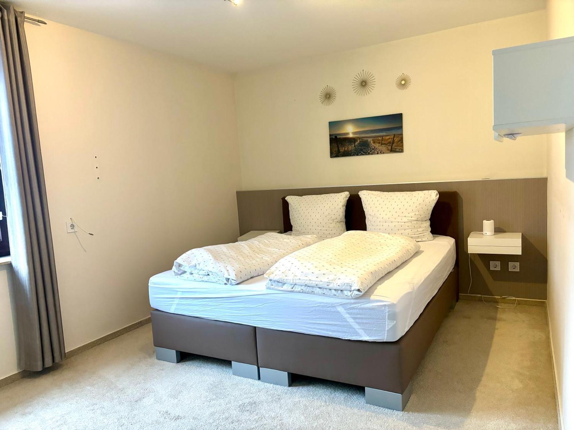 Grosse Wohnkueche, Terrasse, Schlafzimmer Am Steinhuder Meer, Wlan, Parkplatz, Fussbodenheizung, 70Qm Wunstorf Exteriör bild